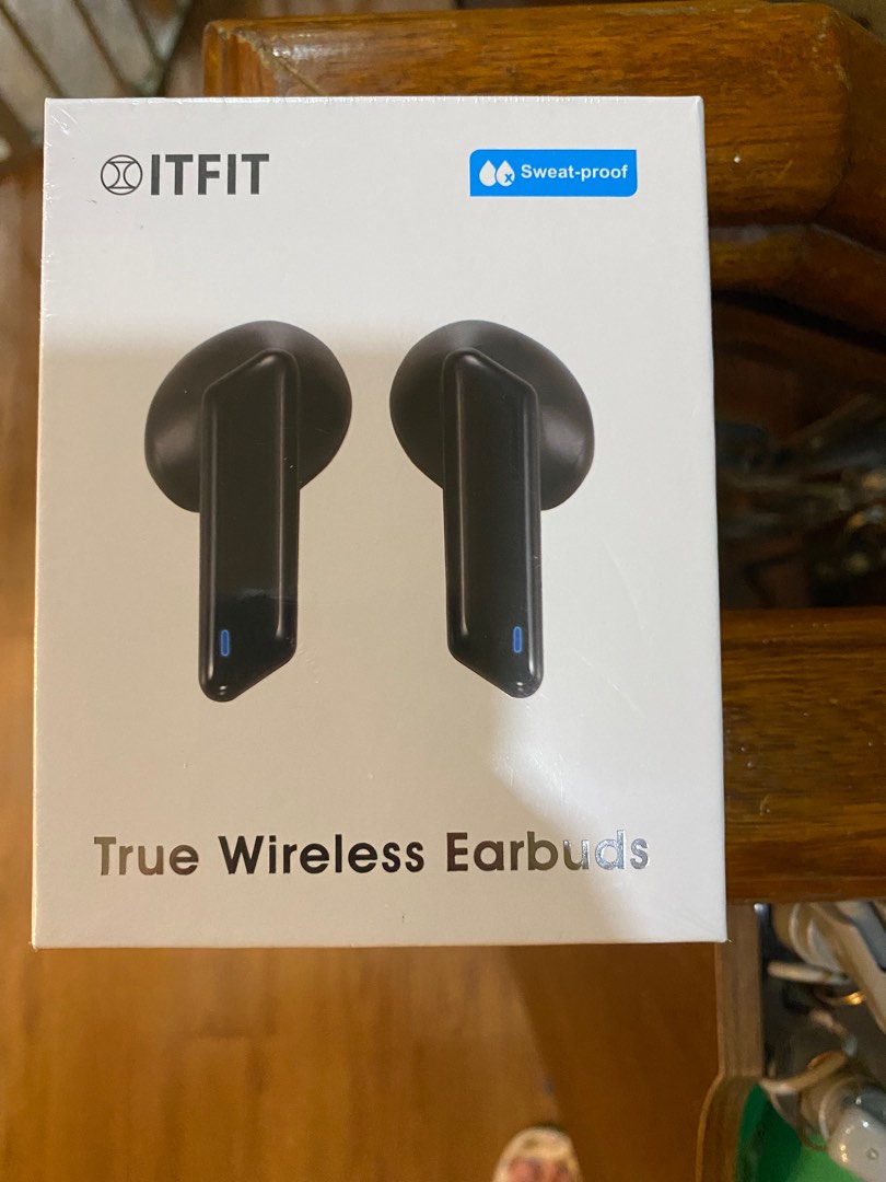 Itfit wireless outlet earbuds