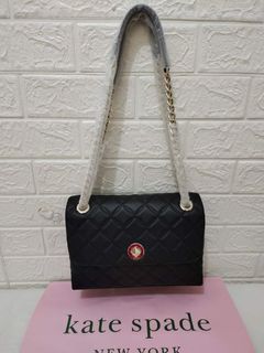(Category: ) located in . Submitted by CC_boutique (Listing ID 1184001939, Image 1). Description: .