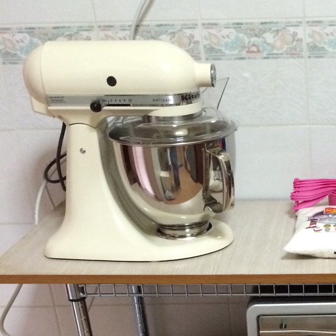 Kitchenaid Artisan 4.8L USA model, TV & Home Appliances, Kitchen