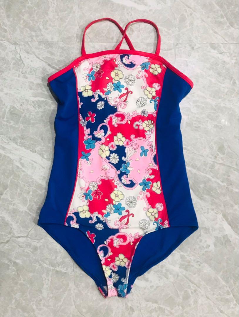Lands’ End swimsuit (Category: Babies & Kids Fashion) located in Bulacan. Submitted by mermaidswimwear (Listing ID 1184045251, Image 1). Description: 12y Plus sf.
