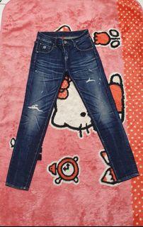 LOGO JEANS SIZE M/29 KARAKTER SOBEK2 TAPI HIJABER BISA PAKAI GA KELIATAN AURAT