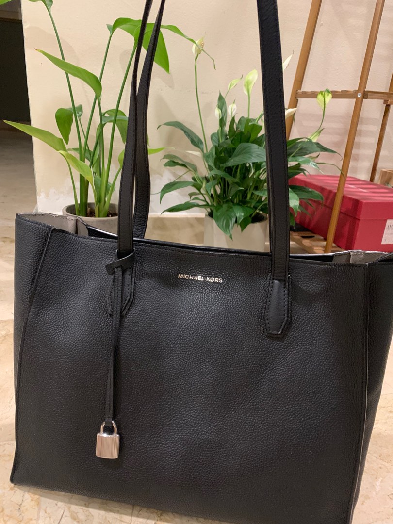 Micheal kors tote sales bag