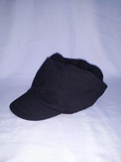 Missy's UNIQLO Black Cap