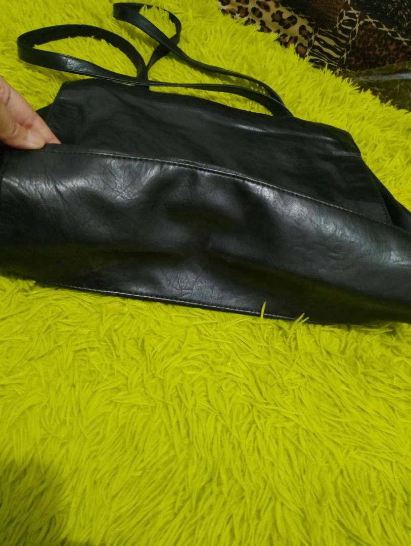 MOUNTAIN RIDGE BRAND, Women's Fashion, Bags & Wallets, Shoulder Bags on ...