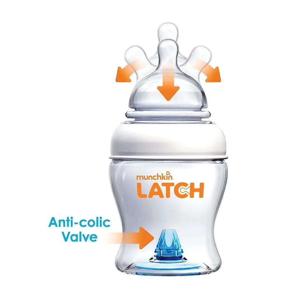 Munchkin Latch feeding bottle, Babies & Kids, Nursing & Feeding, Breastfeeding & Bottle Feeding
