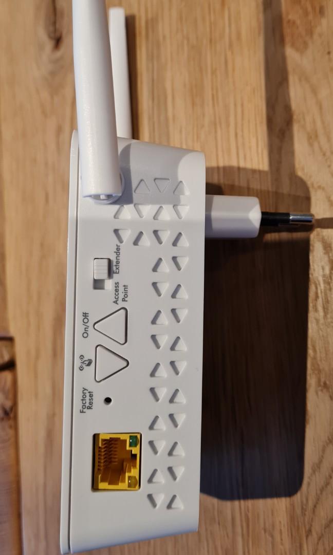 Netgear AC1200 WiFi Range Extender EX6150v2, Computers & Tech, Parts