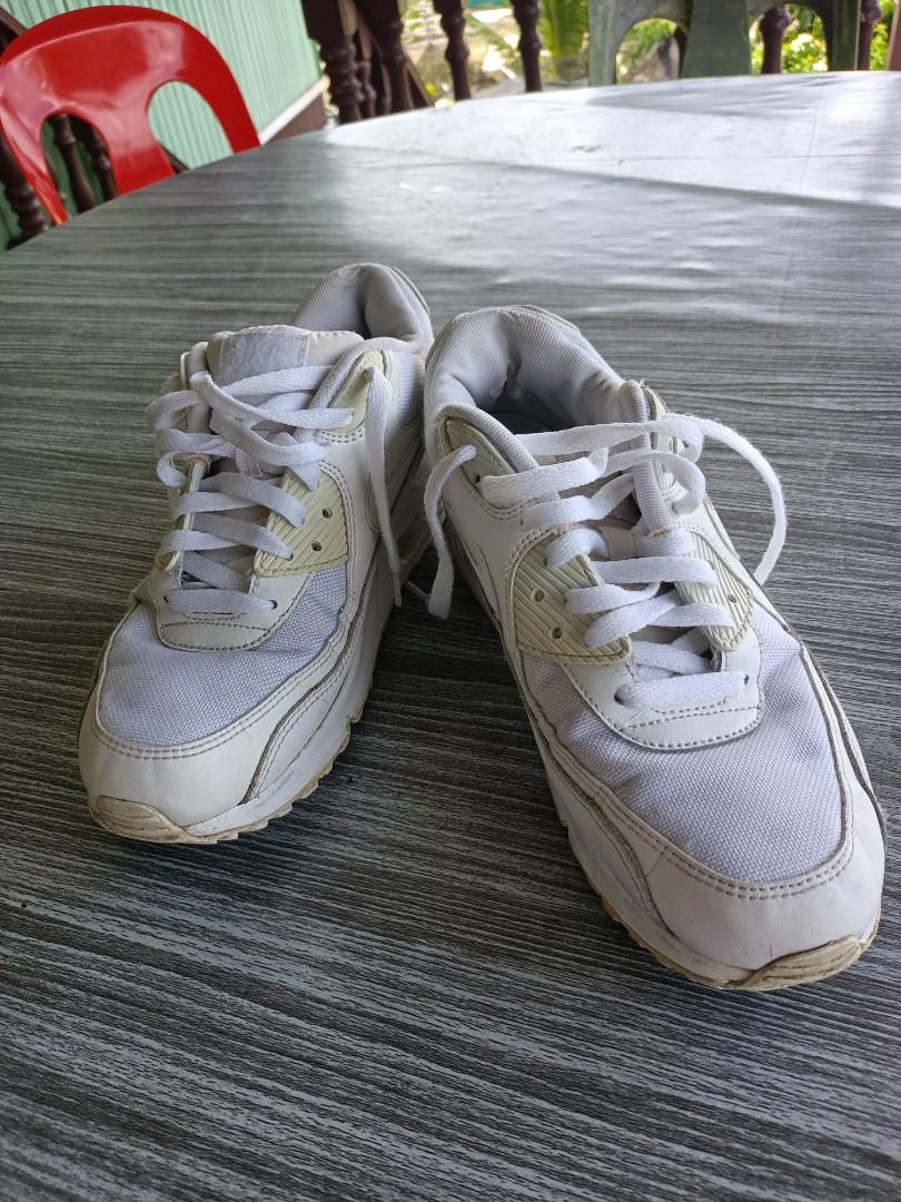 Nike air max hotsell 9 size 7.5