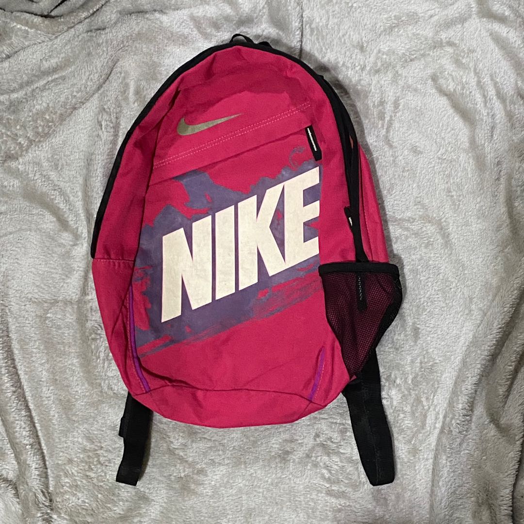 trendy nike backpack