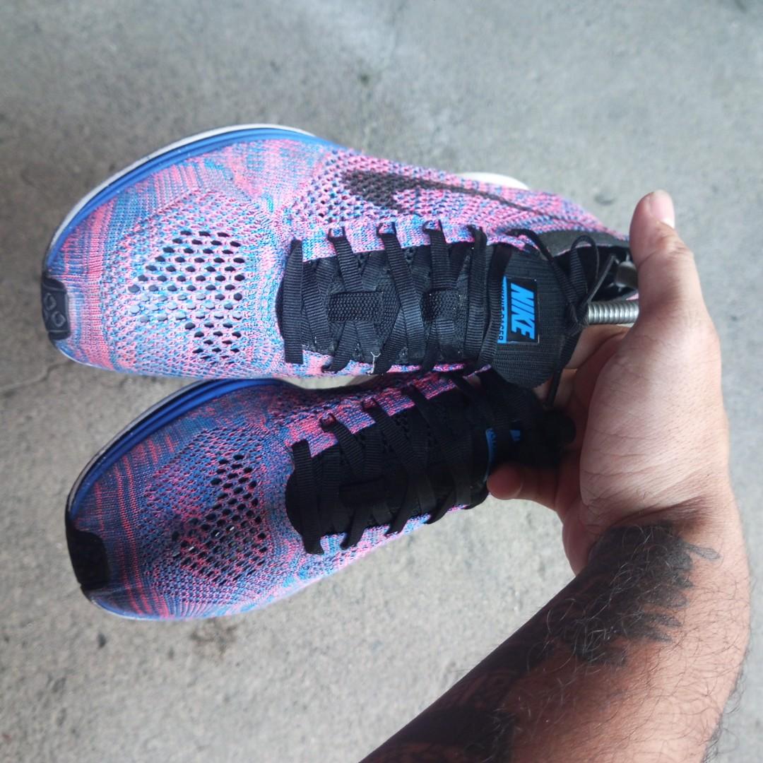flyknit racer purple
