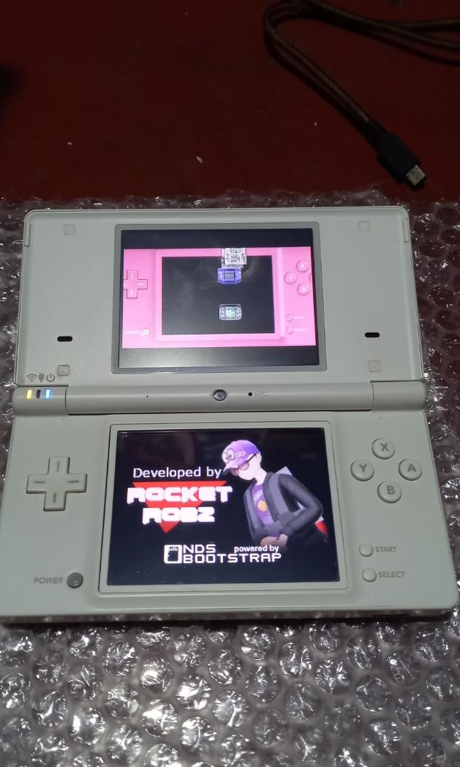 Nintendo DSi Console w/ Charger Tested Working Read, Matte Red