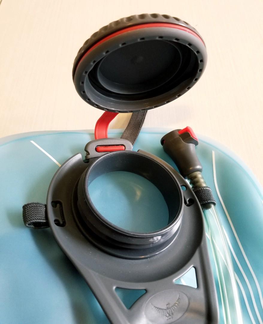 Osprey Hydraulics LT Hydration Reservoir / Bladder ( 2.5L / 170 grams ), Sports Equipment, Other