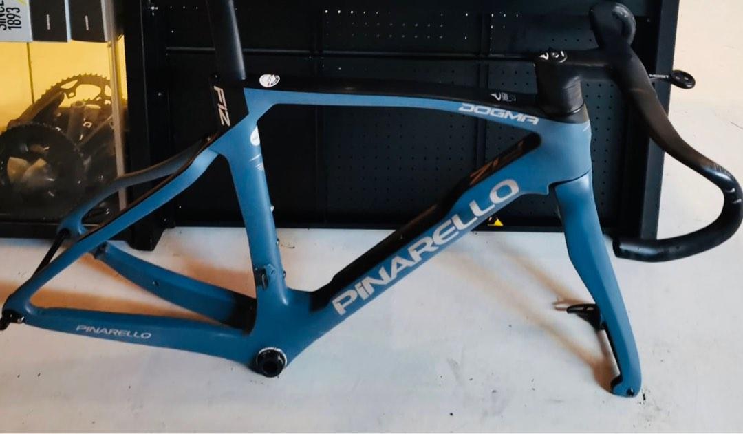 pinarello dogma f12 vertigo blue