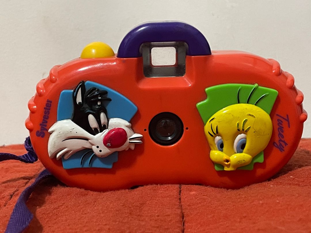 RARE Toy Film Camera by Jollibee/ 2000 Warner Bros., Photography