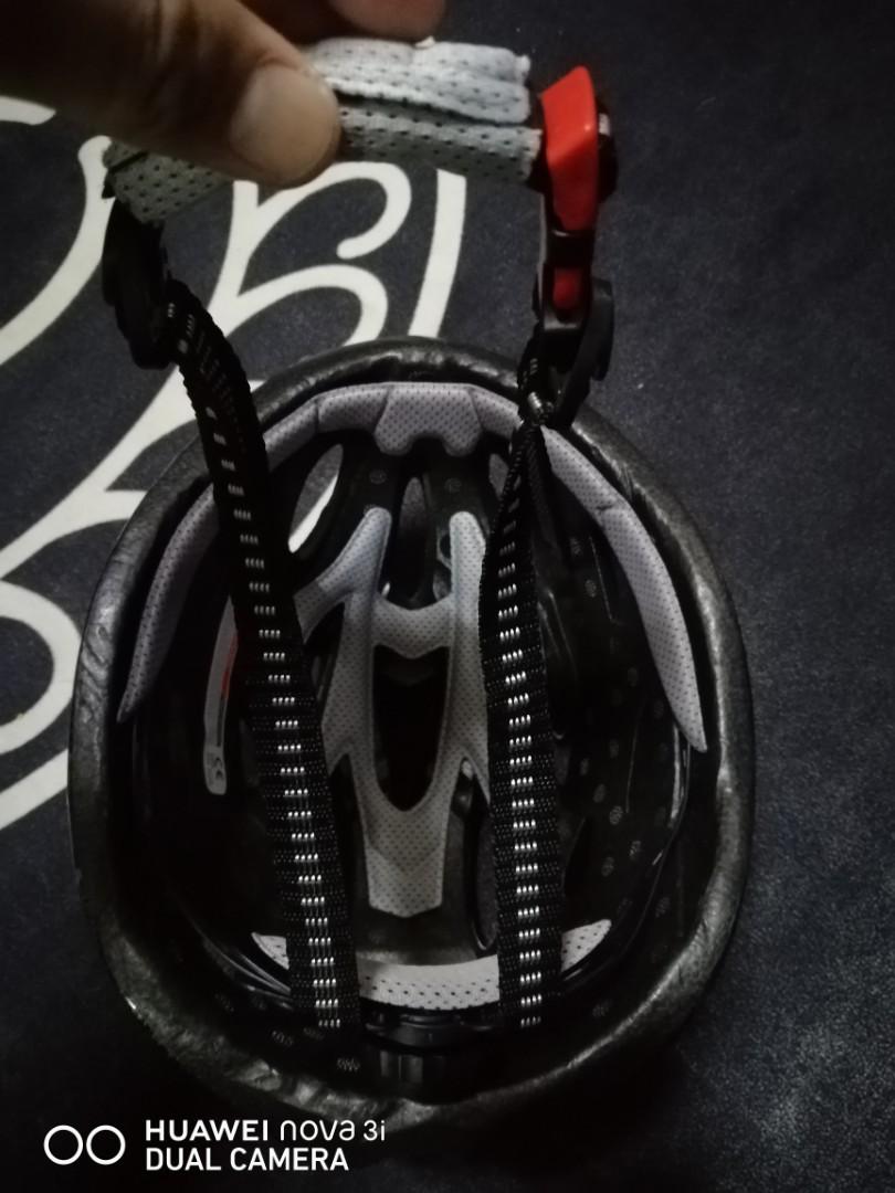 Riding Helmet road bike, Sports Equipment, Bicycles & Parts, Bicycles