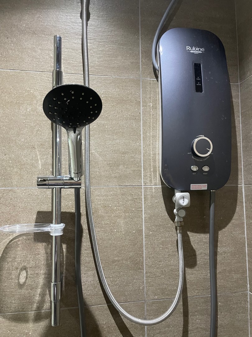 Rubine cheap water heater
