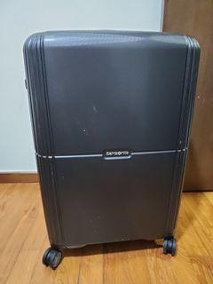 Samsonite hard case luggage like new