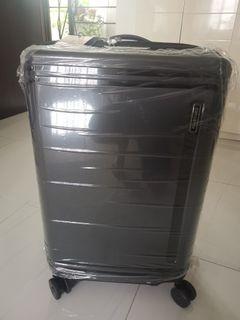 Samsonite luggage spinner 68/25