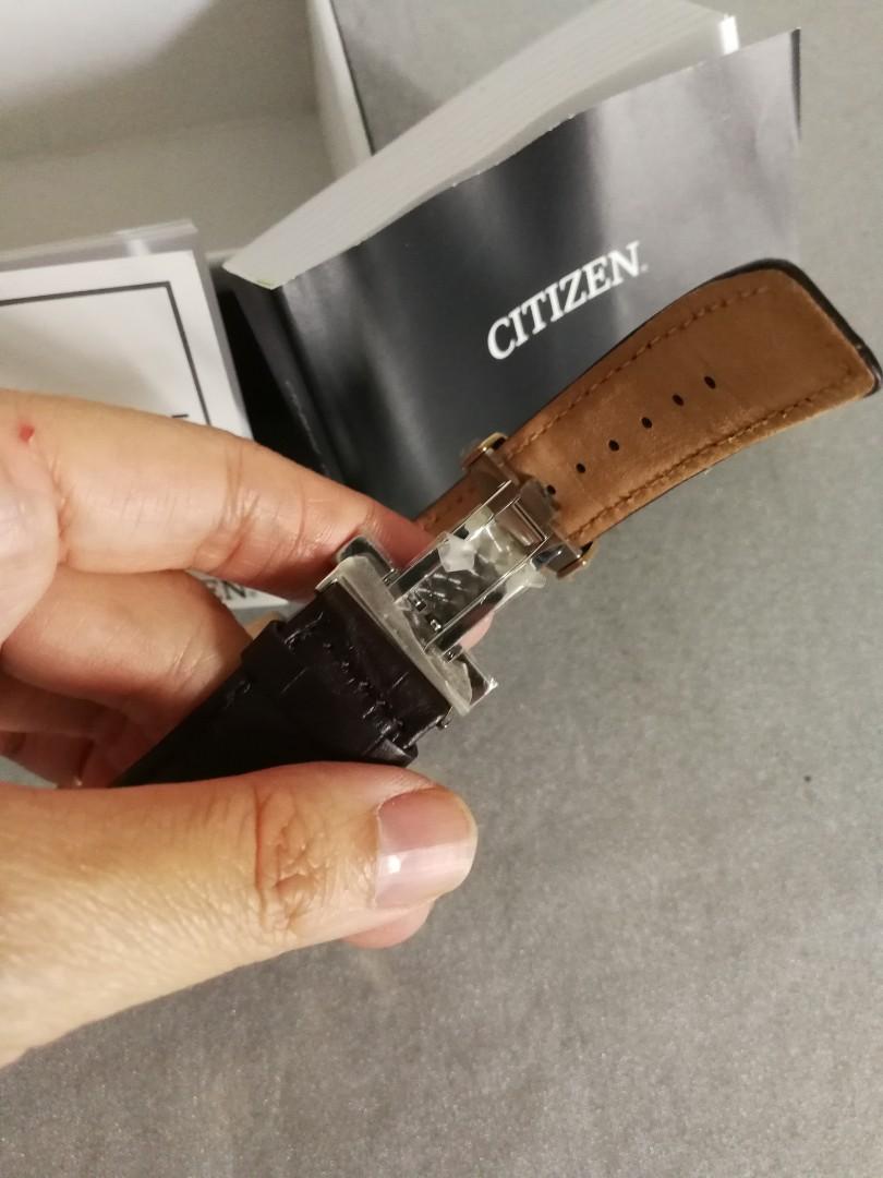 Seiko unisex solar watch (adjusted time & calendar), Men's Fashion