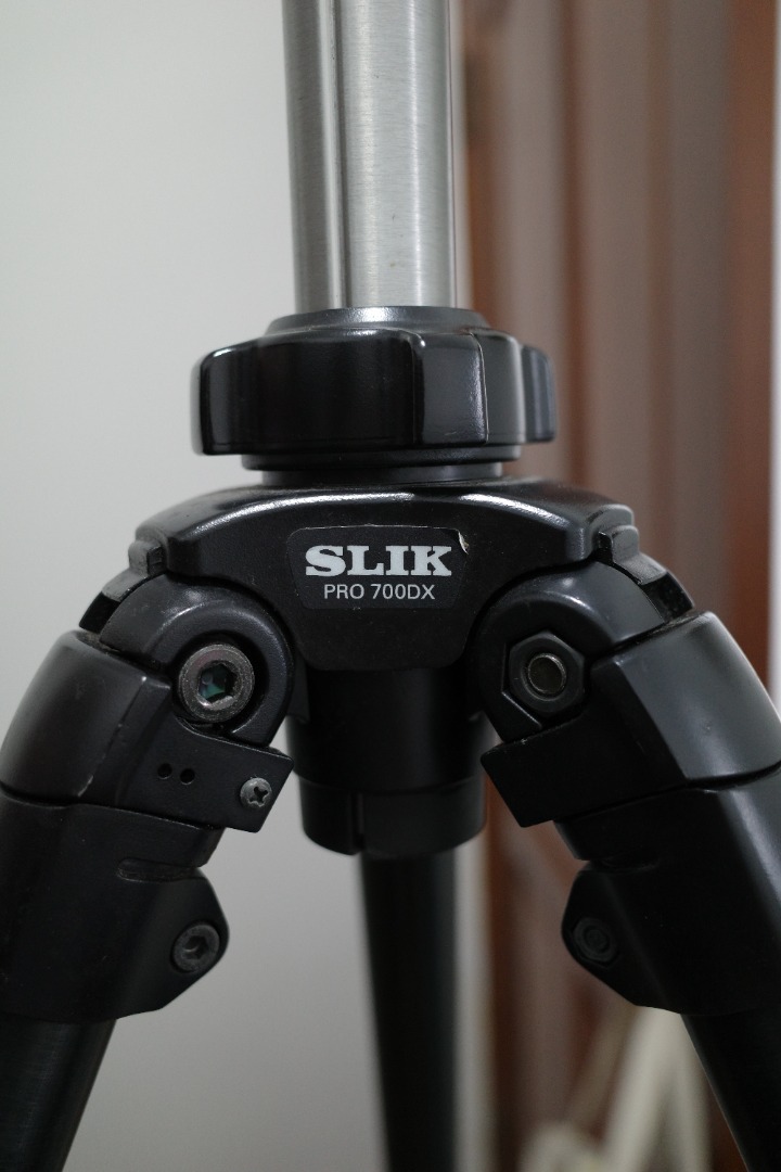 Slik Pro 700DX tripod and Slik 800 Ballhead, Photography, Photography