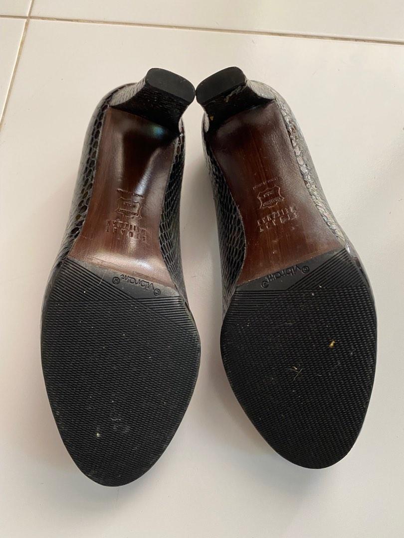 Stuart Weitzman python heels (Category: Heels) located in Singapore. Submitted by jadeite22 (Listing ID 1183956684, Image 4). Description: Gently used and protected with vibram soles (see pic) Size 37 3” heel No box Pick up near Portsdown road .
