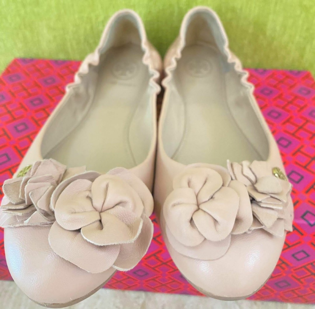 Tory Burch Blossom Ballet, Women's Fashion, Footwear, Flats & Sandals on  Carousell