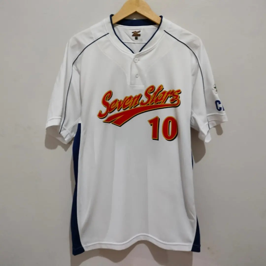 Mizuno Japan baseball shirt / worn twice / rare - Depop