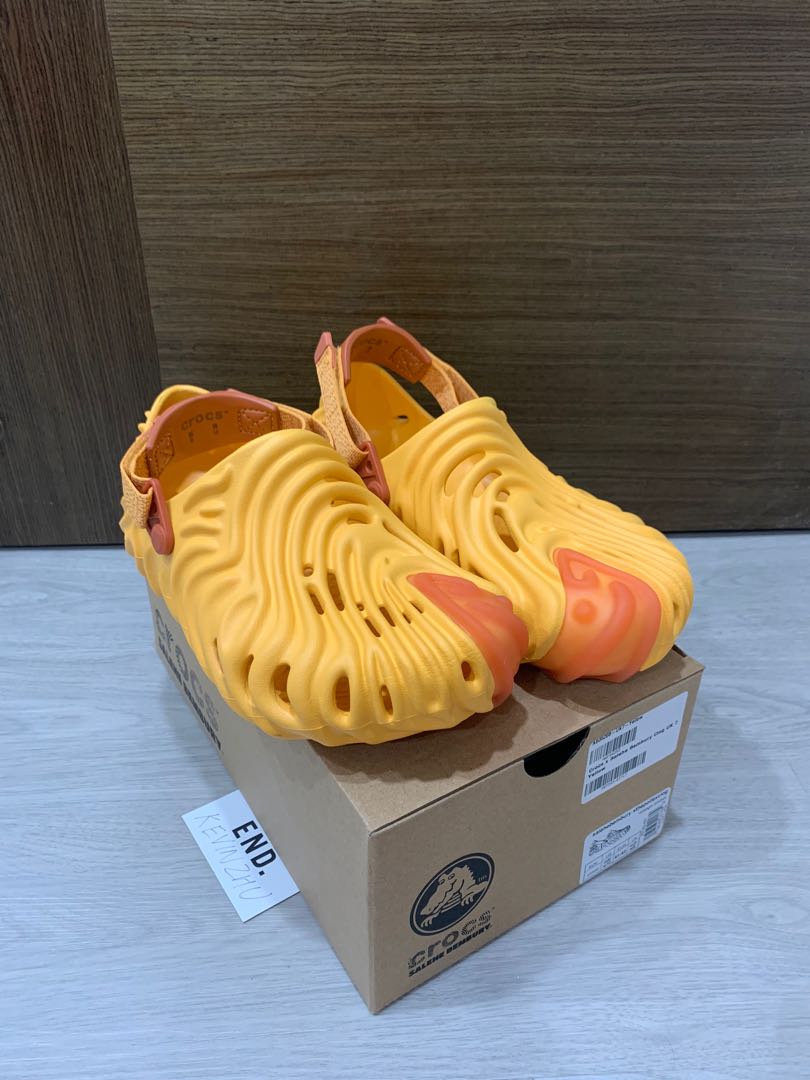 Mens crocs sale clearance uk