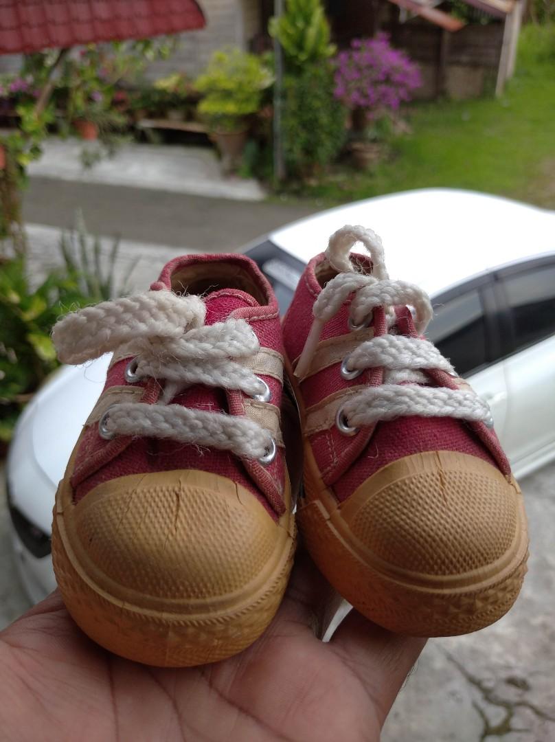 Vintage baby discount walking shoes
