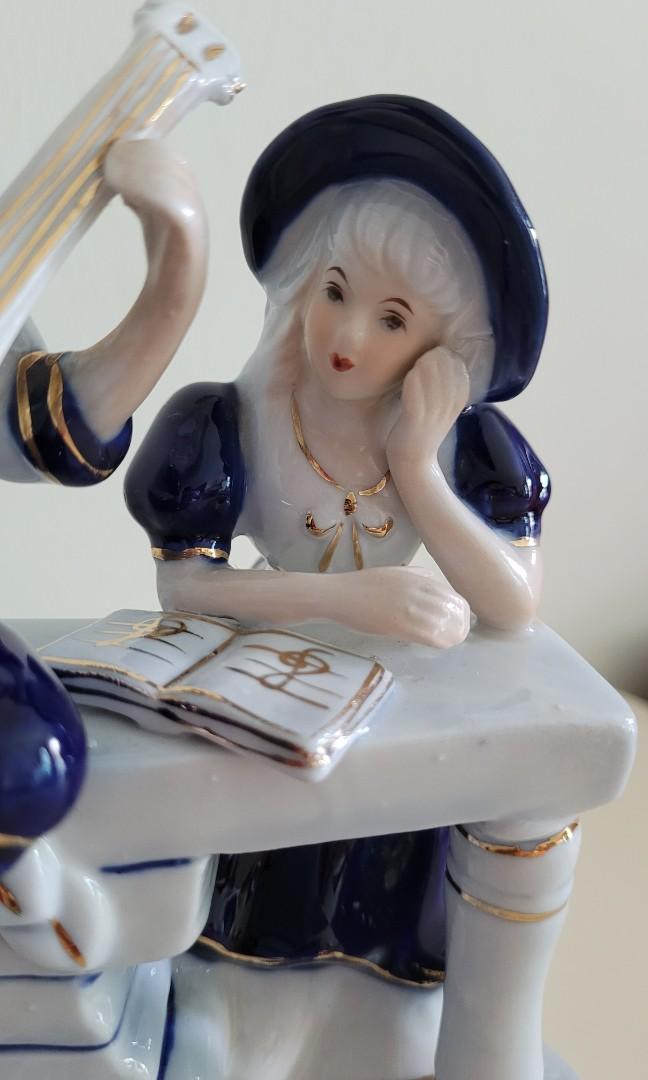 Vintage Victorian Figurines, Hobbies & Toys, Memorabilia & Collectibles