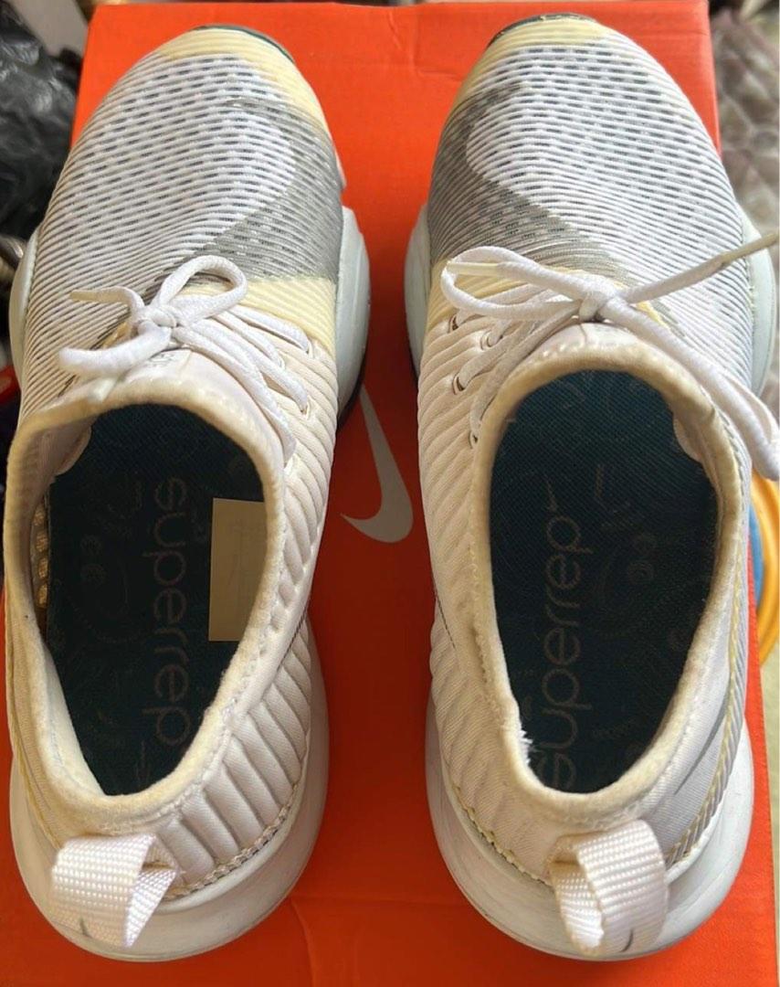 WMNS NIKE AIR ZOOM SUPERREP (Category: Sneakers) located in Manila. Submitted by roucelle (Listing ID 1183968252, Image 2). Description: US 7.5 Authentic Nike shoes Used only 3-4x With box Good as new, just need cleaning Slightly negotiable SF to be shouldered by the buyer .
