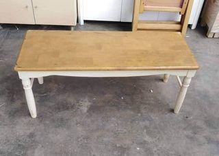 Wooden Bench
✅L39 W15 H17 inches
✅Country style
✅Solid hard wood
✅In very good condition
✅Japan furniture
✅On hand, ready to deliver