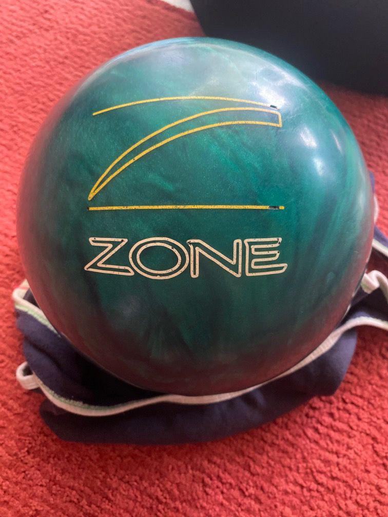 13lbs ZZone Brunswick Bowling Ball, Sports Equipment, Sports & Games, Billiards & Bowling on