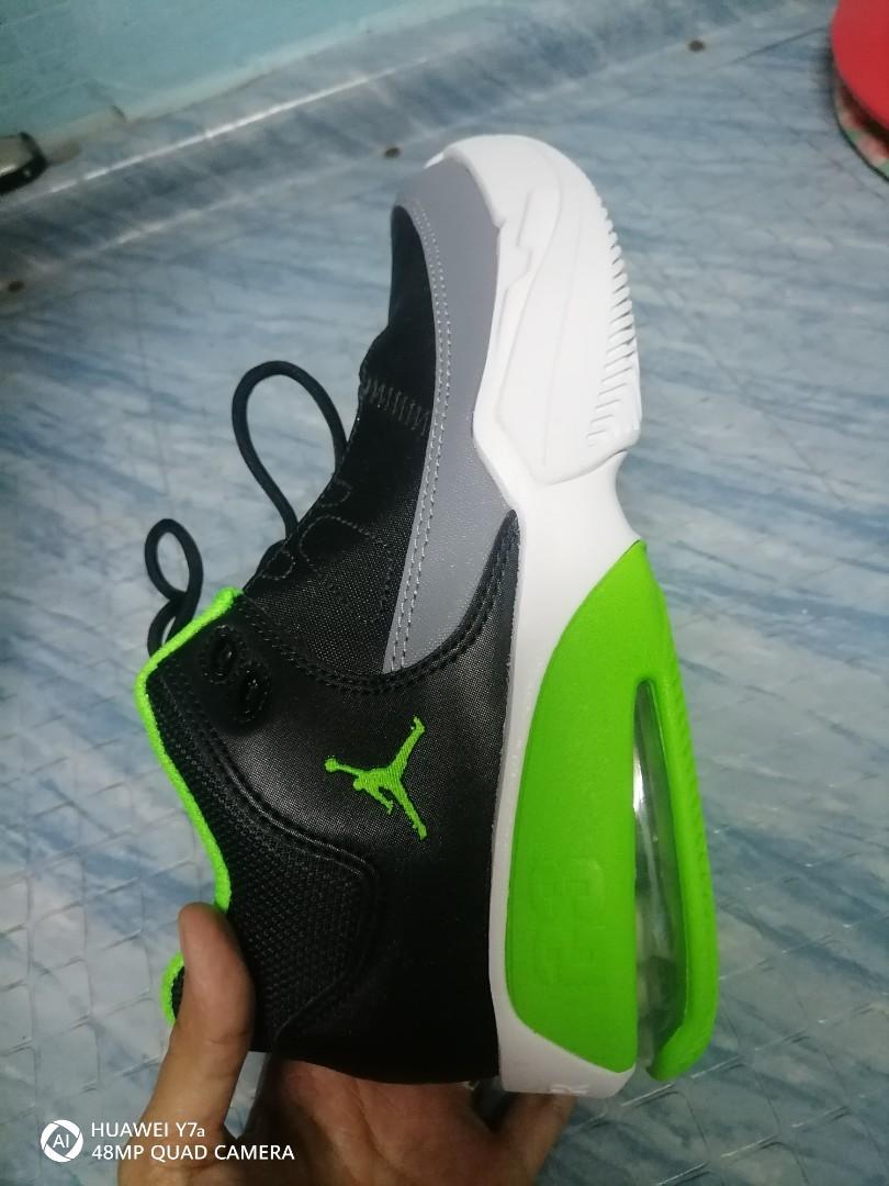 aura 3 jordans