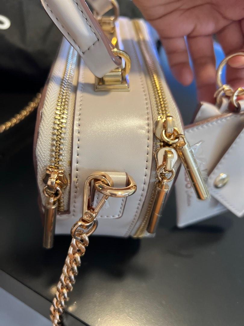 Aldo Crossbody purse bag like new Luxury Bags Wallets on