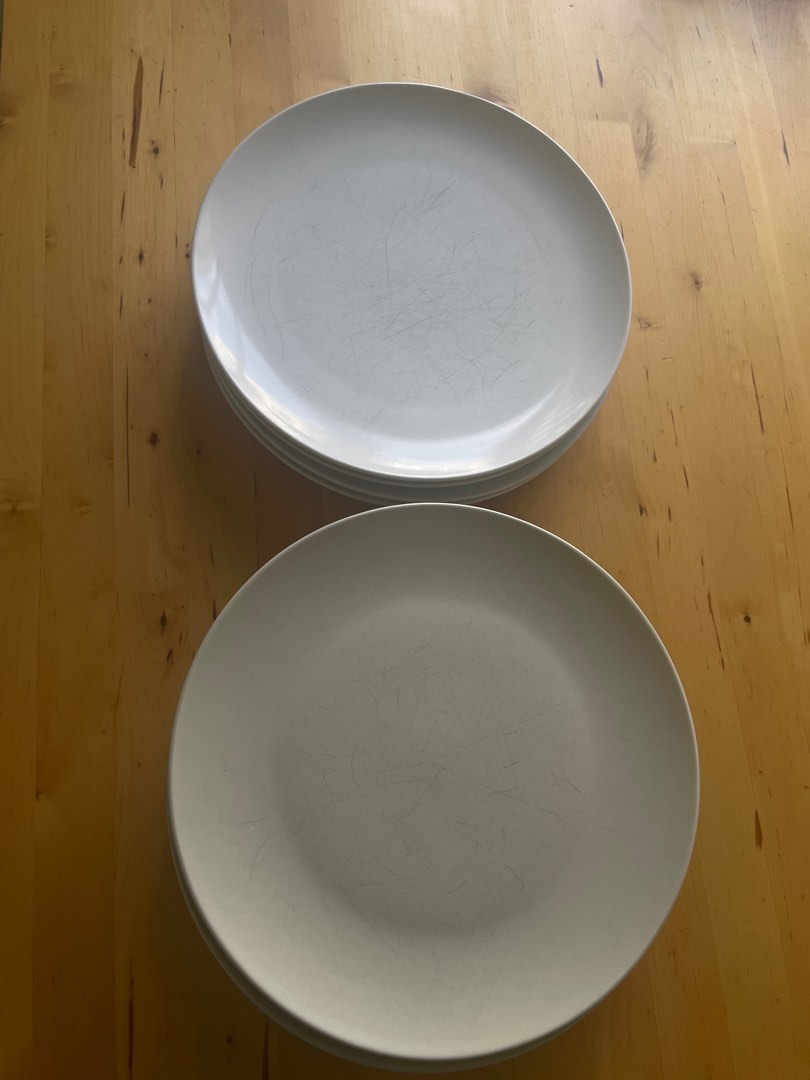 Assorted plates, Furniture & Home Living, Kitchenware & Tableware