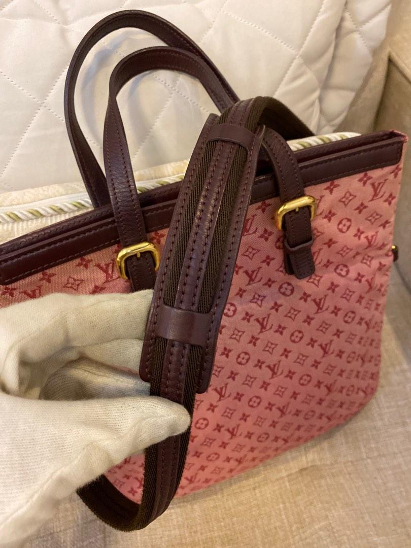 At Auction: Louis Vuitton, LOUIS VUITTON FRANCOISE CHERRY CANVAS SHOULDER  BAG