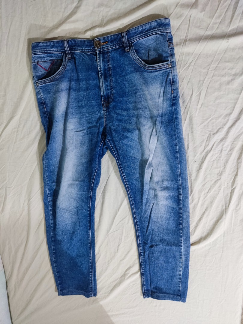 Baleno Jeans (with issue), Men's Fashion, Bottoms, Jeans on Carousell