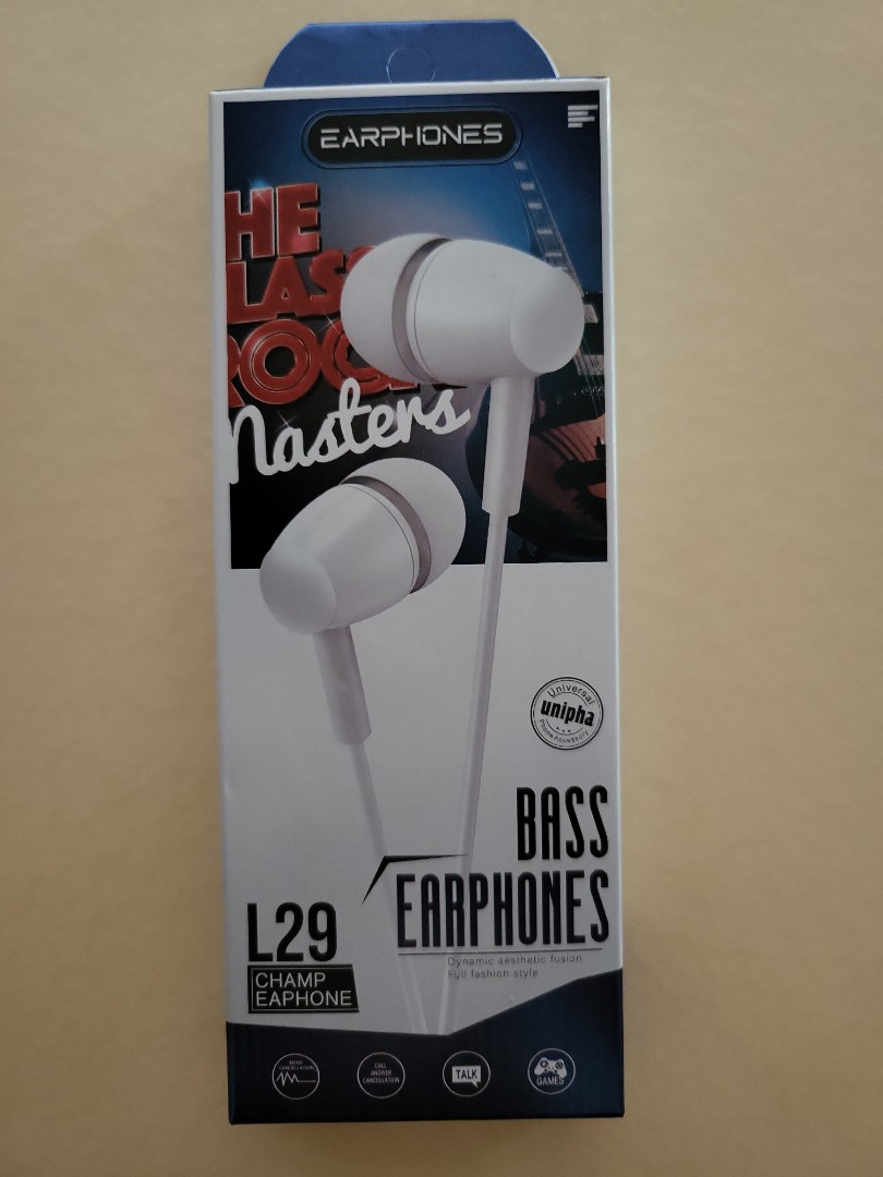 bass earphones