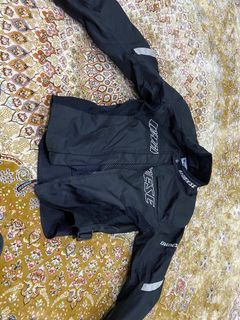 (Category: ) located in . Submitted by ekmal84 (Listing ID 1184117553, Image 1). Description: .