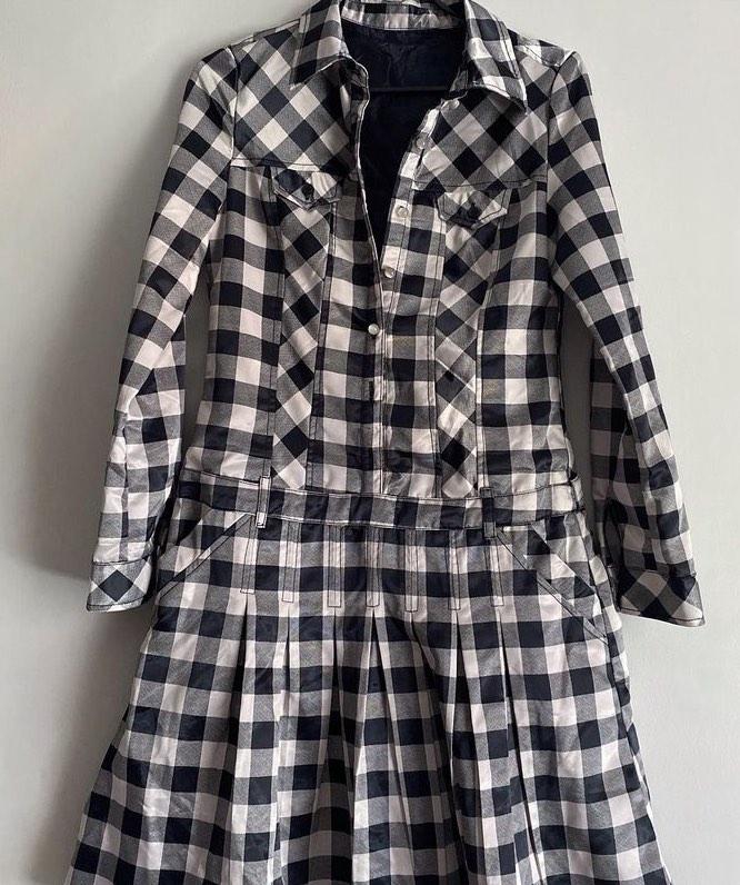 Black and White Plaid Dress (Category: Dresses) located in Taguig. Submitted by mee_way (Listing ID 1184107718, Image 1). Description: Can Fit up to Medium Size.