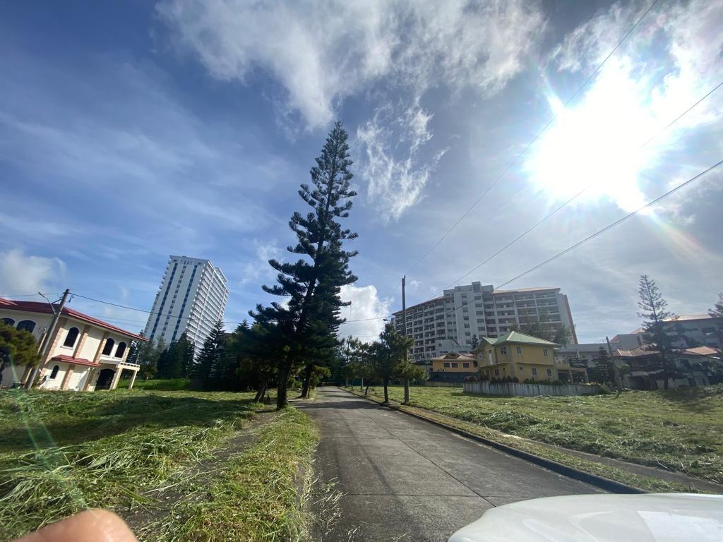 BLOOMFIELDS TAGAYTAY, Property, For Sale, Lot on Carousell