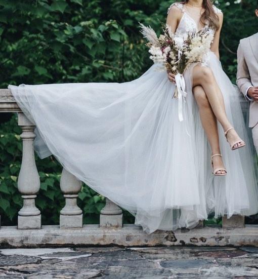 White romper best sale wedding outfit