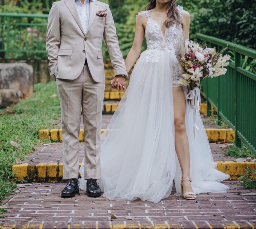 White romper best sale wedding outfit