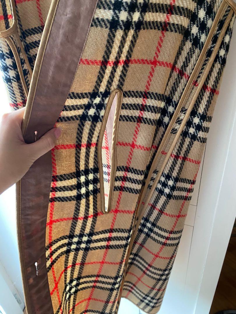 Burberry trench coat (2 in one set, come with a long wool vest), Women's  Fashion, Coats, Jackets and Outerwear on Carousell