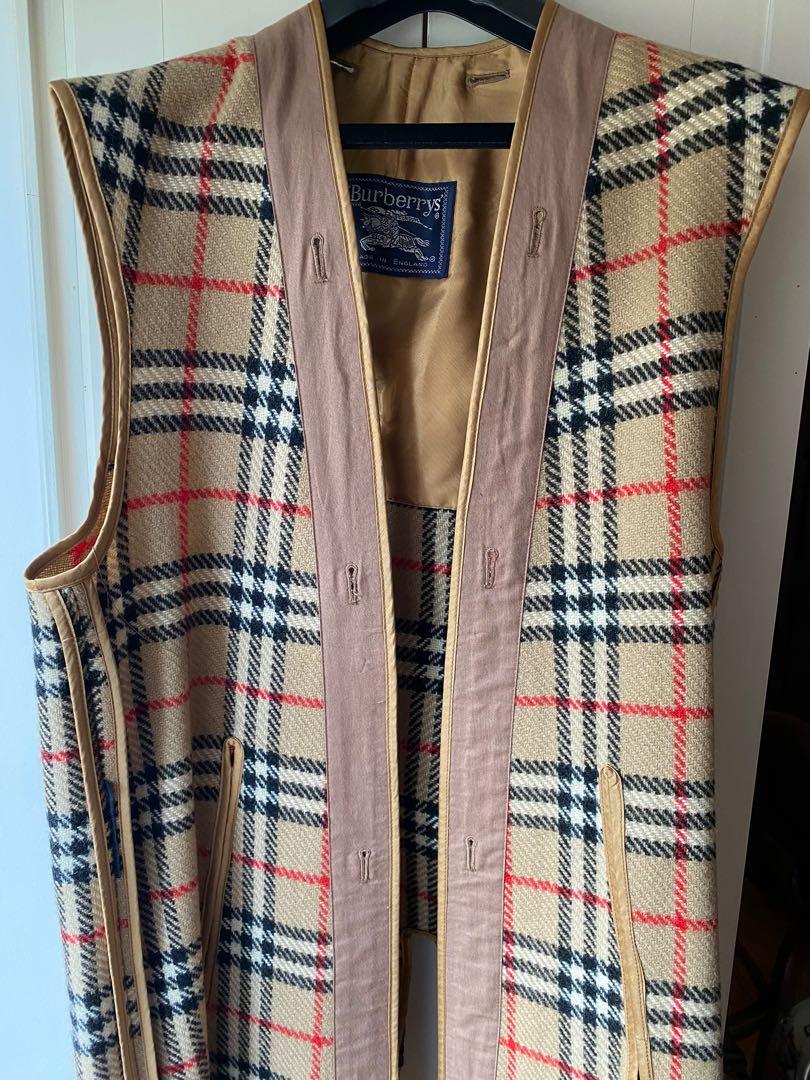 Burberry trench coat (2 in one set, come with a long wool vest), Women's  Fashion, Coats, Jackets and Outerwear on Carousell
