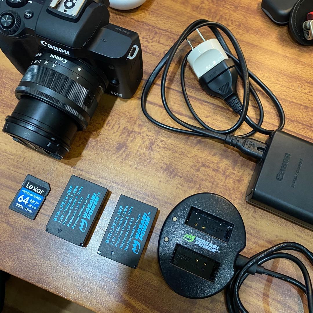 Canon M50 with Box, Bag, SD Card, 2 Batteries + Other