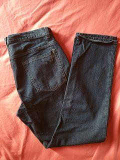 Celana classic jeans merk Giordano ukuran 36