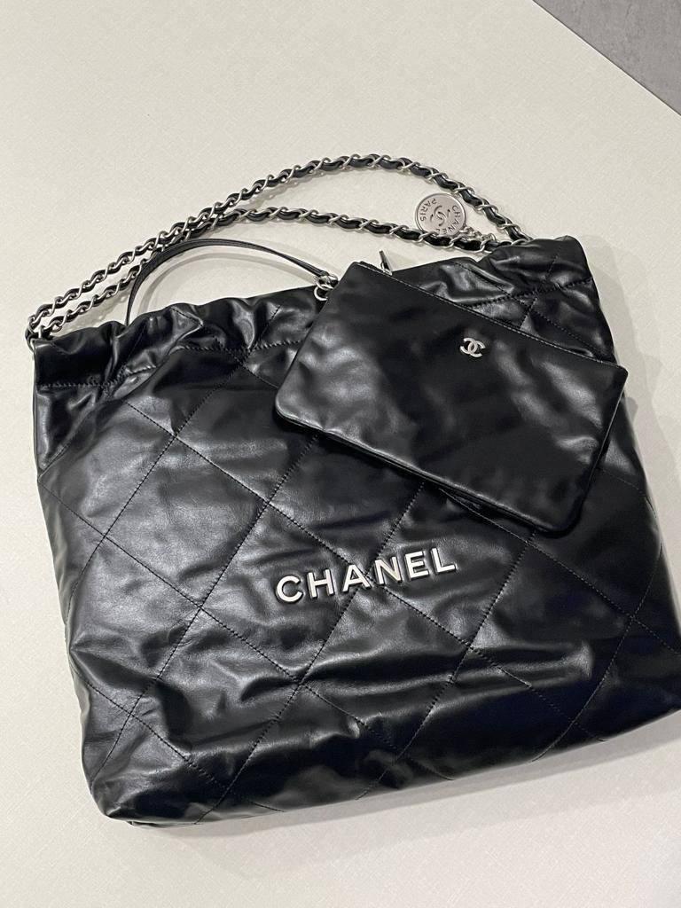 Chanel c22 bag clearance