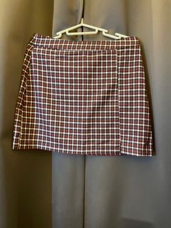 (Category: ) located in . Submitted by reeenn.wardrobe (Listing ID 1184279479, Image 1). Description: .