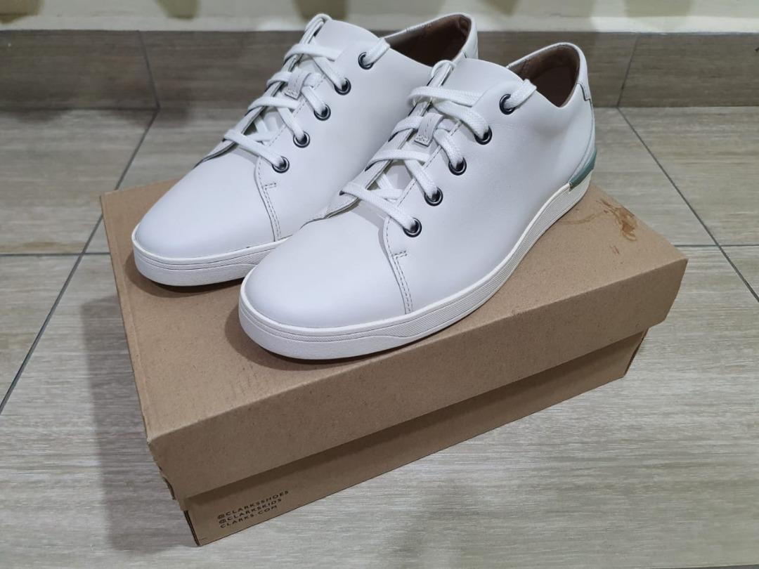 Clarks Mens Casual Stanway Lace White Leather, Men's Fashion, Casual shoes on Carousell